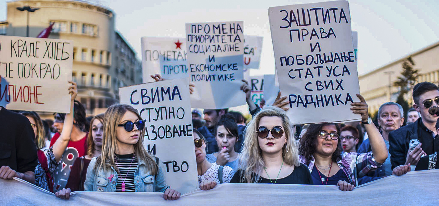 Podignite barjake -- oblikovanje jedne pobune