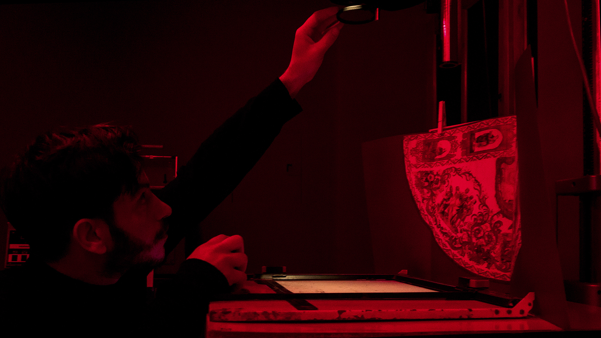 Lek M. Gjeloshi: Savremena umjetnost treba iznova da očarava