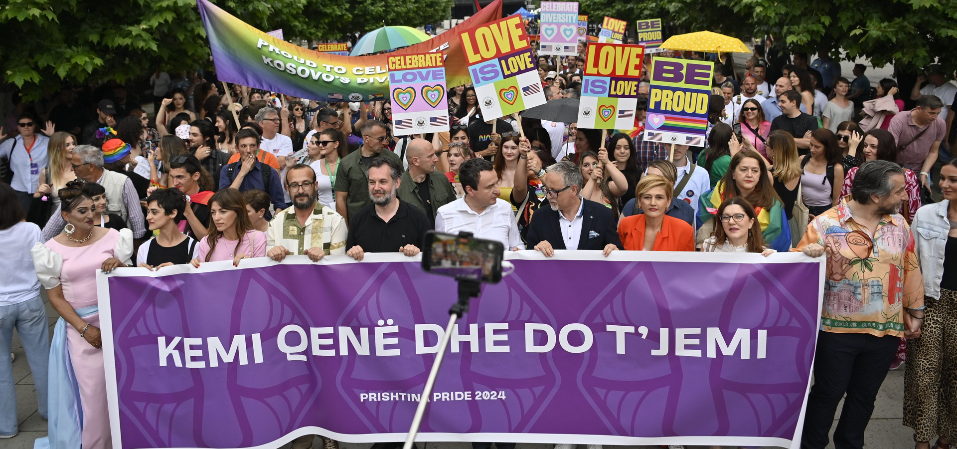 Tetë vjet në dritë(hije)