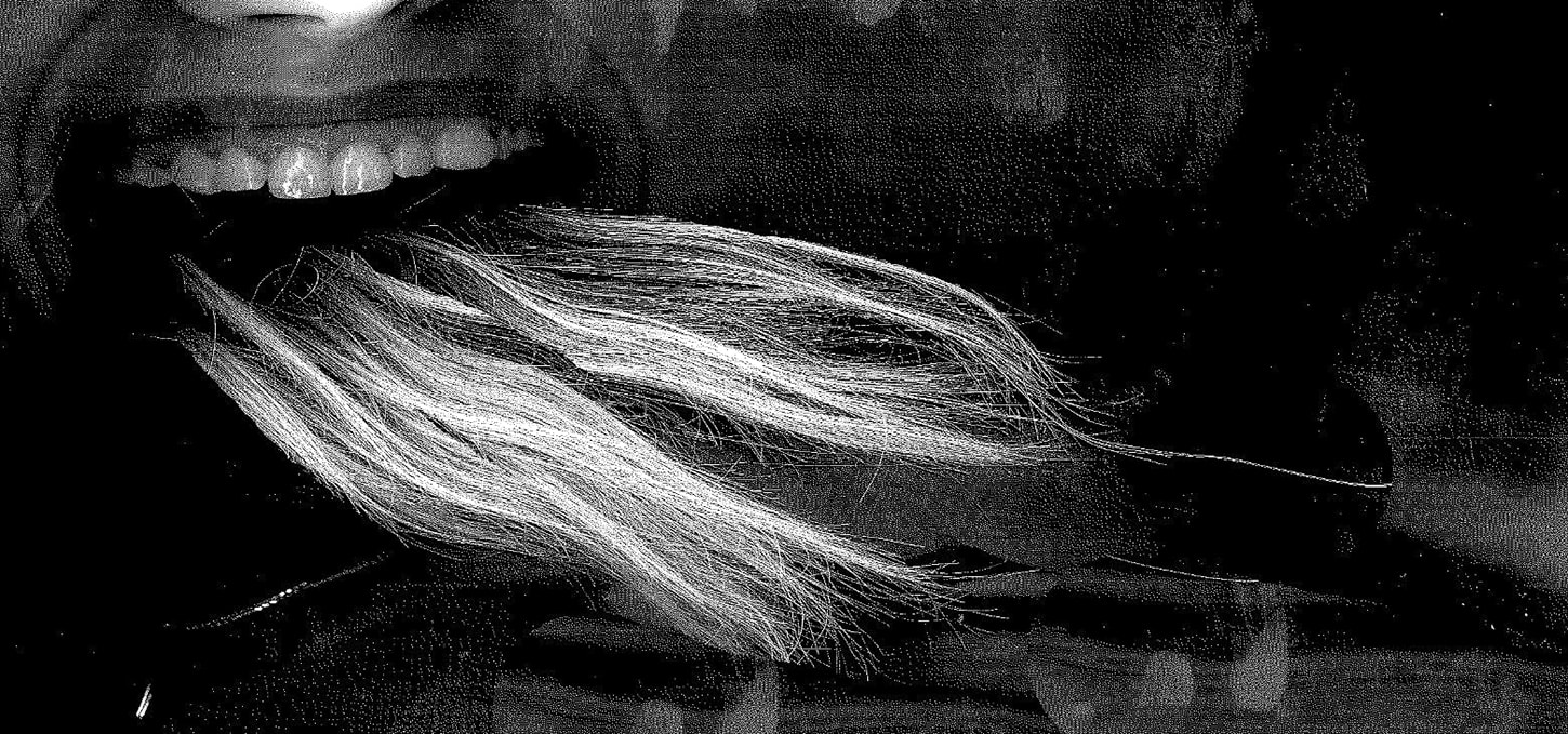 OUTLOUD: Letër nga një e mbijetuar e abuzimit seksual në fëmijëri