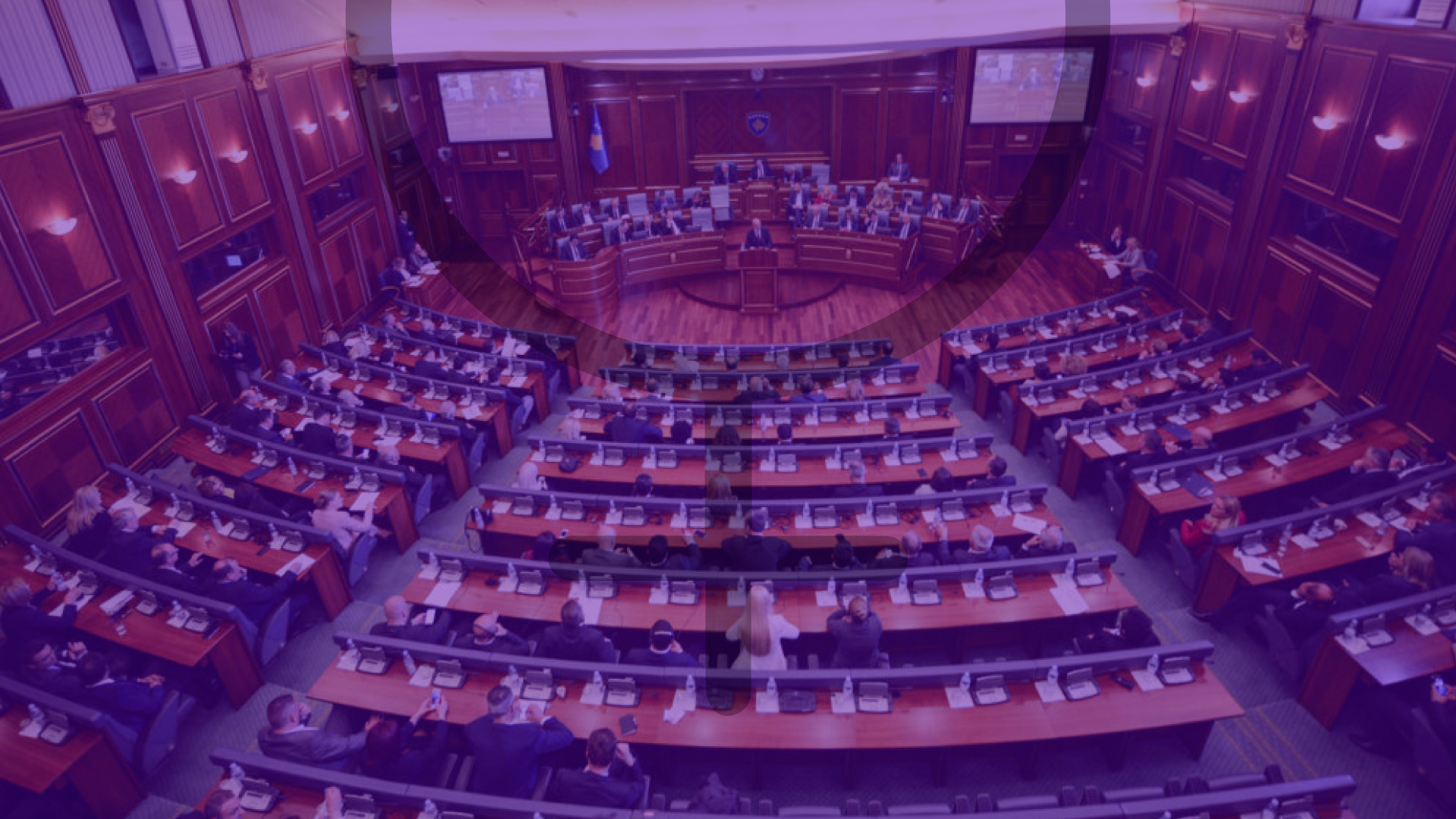 Konteksti: "Tavani i qelqit" është grithur. Çka tash?