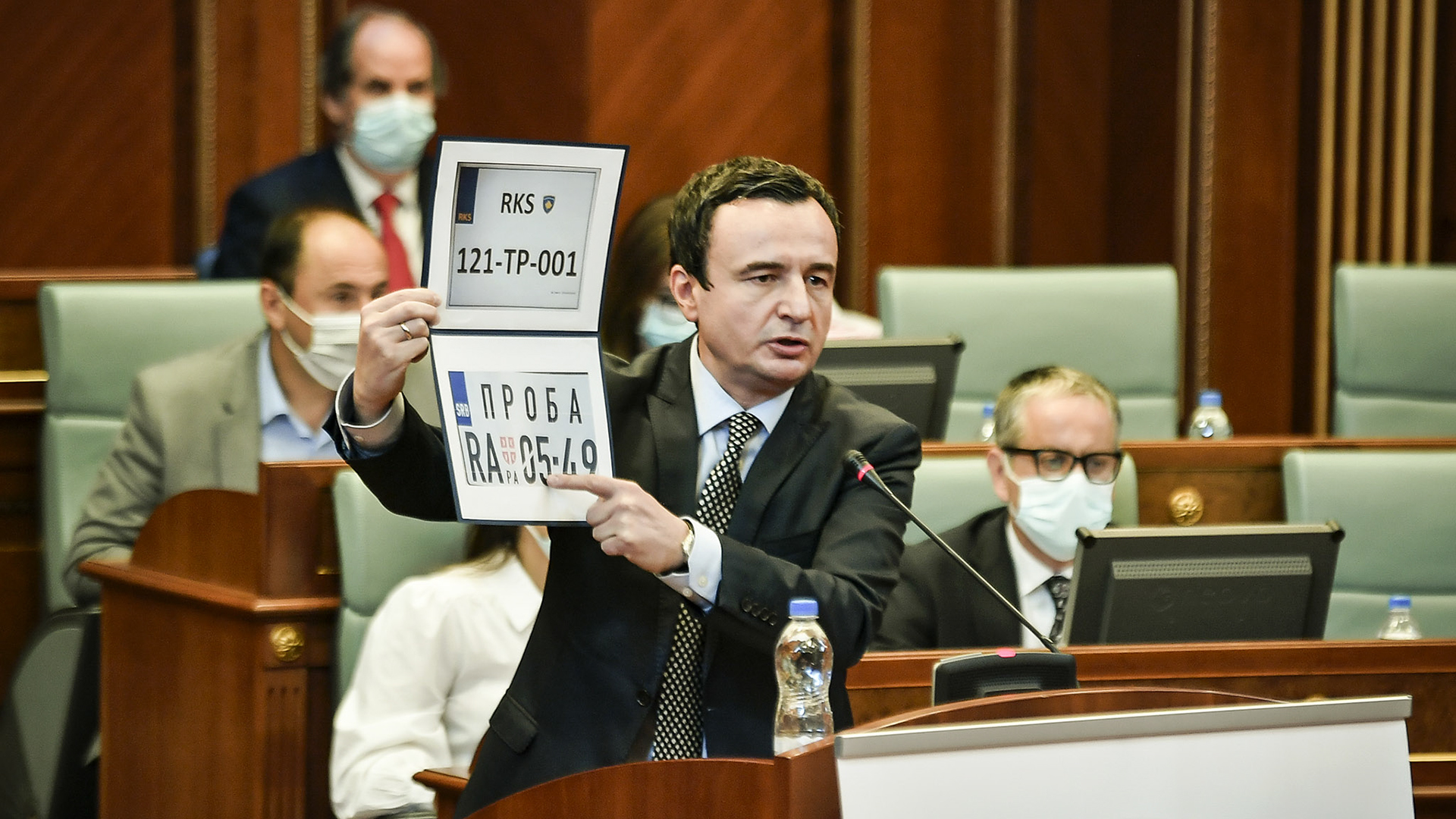 Qyqarllëku i “të dyja palët”