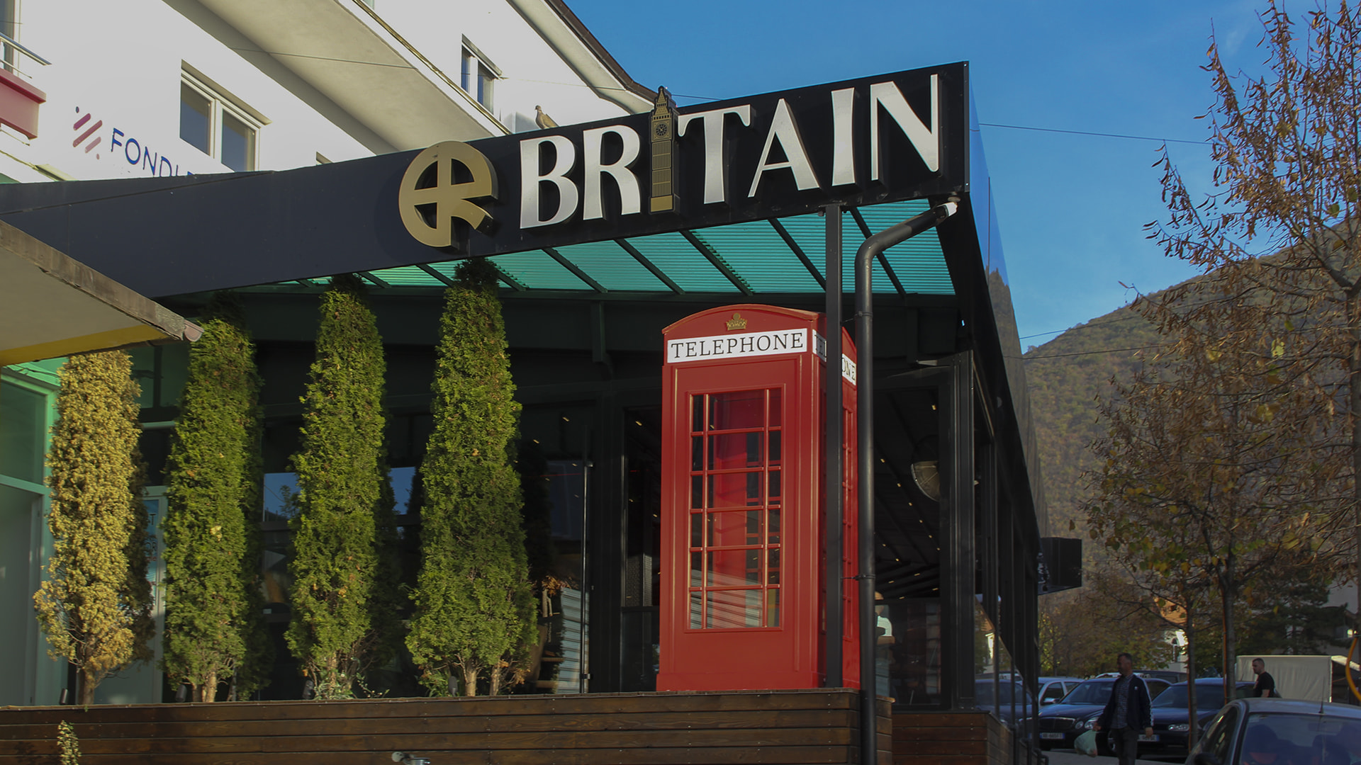 Ëndrra e rrezikshme britanike përmes detit