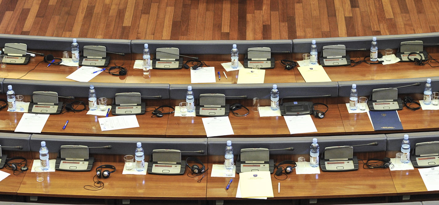 Beskonačna saga oko konstituisanja Skupštine